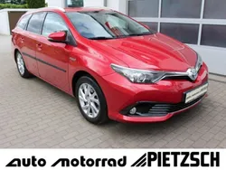 Red mica metallic / wildfire (metallic) Gebraucht 2016 Toyota Auris Touring Sports Edition-S Kombi | 14.500 € (Fairer Preis)