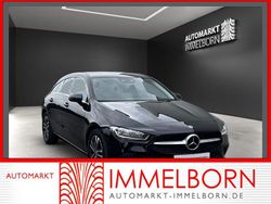 Nachtschwarz Gebraucht 2023 Mercedes CLA200 Shooting Brake Kombi | 25.500 € (Guter Preis)