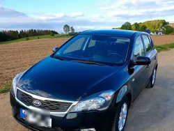 Schwarz Gebraucht 2010 Kia Ceed Spirit Kleinwagen | 5.990 € (Guter Preis)