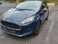 Blau Gebraucht 2016 Ford Fiesta Trend Kleinwagen | 4.000 € (Superpreis)