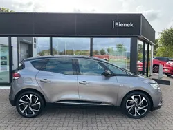 Stahlgrau & black pearlschwa Gebraucht 2019 Renault Scénic IV Bose Edition Van / Kleinbus | 18.500 € (Fairer Preis)
