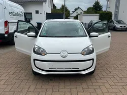 Weiß Gebraucht 2014 VW up! take up! Kleinwagen | 5.300 € (Fairer Preis)