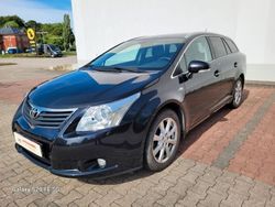Schwarz Gebraucht 2010 Toyota Avensis Executive Kombi | 3.000 € (Fairer Preis)