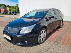Schwarz Gebraucht 2010 Toyota Avensis Executive Kombi | 3.400 € (Fairer Preis)