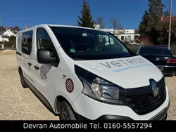 Weiß Gebraucht 2018 Renault Trafic Komfort Van | 6.999 € (Superpreis)