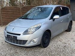 Other Gebraucht 2011 Renault Grand Scénic III Dynamique Van / Kleinbus | 3.990 € (Fairer Preis)