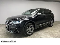 Deep black perleffekt Gebraucht 2024 VW Tiguan Allspace R-line SUV | 45.950 € (Etwas zu teuer)
