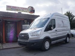 Silber Gebraucht 2015 Ford Transit Trend Van / Kleinbus | 7.990 €