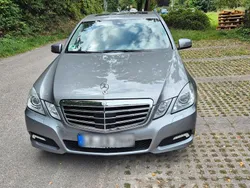 Grau Gebraucht 2009 Mercedes E350 Avantgarde Limousine | 8.500 € (Superpreis)