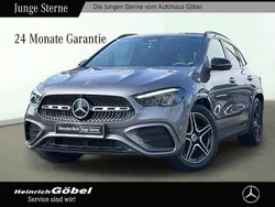 Grau Gebraucht 2024 Mercedes GLA200 AMG SUV | 44.450 € (Etwas zu teuer)