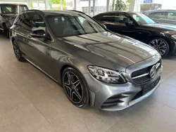 Grau Gebraucht 2020 Mercedes C300 AMG line Kombi | 21.900 € (Guter Preis)