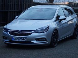 Schwarz Gebraucht 2019 Opel Astra Business Limousine | 11.600 € (Fairer Preis)