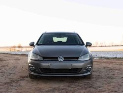 Grau Gebraucht 2014 VW Golf VII Highline Kombi | 8.200 € (Fairer Preis)