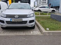 Silber Gebraucht 2011 VW Touareg SUV | 10.000 € (Guter Preis)