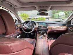 Silber Gebraucht 2010 BMW 740 Limousine | 11.500 €