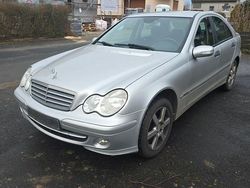 Silber Gebraucht 2004 Mercedes C180 Classic Limousine | 1.500 € (Superpreis)
