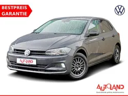 Grau Gebraucht 2017 VW Polo Trendline Kleinwagen | 13.990 €