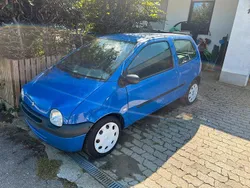 Blau Gebraucht 2005 Renault Twingo Kleinwagen | 666 €