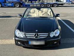 Schwarz Gebraucht 2007 Mercedes CLK320 Cabrio | 8.450 € (Etwas zu teuer)