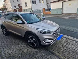 Andere außenfarben Gebraucht 2016 Hyundai Tucson SUV | 13.999 € (Guter Preis)