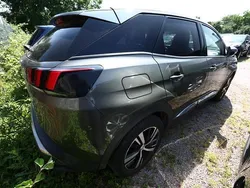 Smart grey metallic smart grey metallic Gebraucht 2018 Peugeot 3008 Allure SUV | 13.218 € (Fairer Preis)
