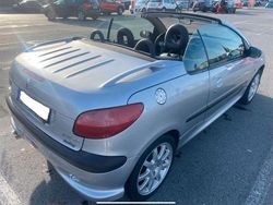Silber Gebraucht 2001 Peugeot 206 CC Cabrio | 1.600 € (Fairer Preis)