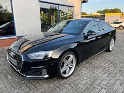 Mythosschwarz (metallic) Gebraucht 2023 Audi A5 Sportback S-Line Limousine | 37.990 € (Guter Preis)