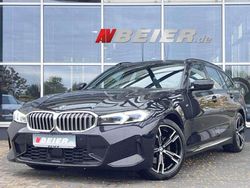 Saphirschwarz Gebraucht 2024 BMW 320 M Sport Kombi | 39.790 € (Fairer Preis)