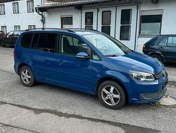 Blau Gebraucht 2011 VW Touran Van / Kleinbus | 4.500 € (Superpreis)