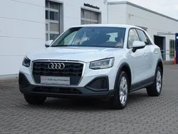Weiß Gebraucht 2022 Audi Q2 Comfort SUV | 24.440 € (Fairer Preis)