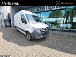 Weiss Gebraucht 2024 Mercedes Sprinter Van | 49.849 € (Etwas zu teuer)