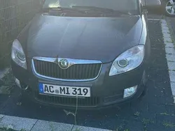Grau Gebraucht 2009 Skoda Roomster Plus Edition Kombi | 2.000 € (Guter Preis)