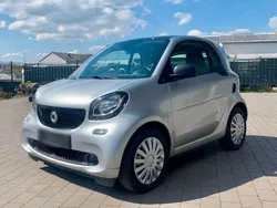 Silber Gebraucht 2018 Smart ForTwo Electric Drive Coupé | 6.999 € (Fairer Preis)