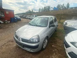 Schwarz Gebraucht 2003 Renault Clio II Limousine | 990 € (Superpreis)