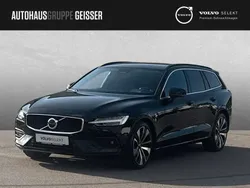 Onyx schwarz Gebraucht 2024 Volvo V60 Core Kombi | 36.750 € (Guter Preis)