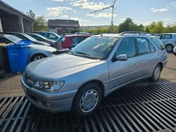 Blau Gebraucht 2000 Peugeot 306 Kombi | 2.400 € (Etwas zu teuer)
