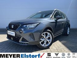 Grau Gebraucht 2024 Seat Arona FR SUV | 22.950 € (Teuer)