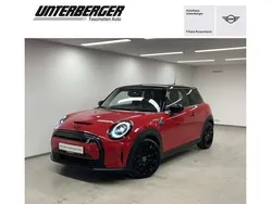 Rot Gebraucht 2023 Mini Cooper S Hatch Kleinwagen | 21.990 € (Fairer Preis)