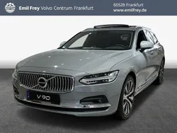 Grau Gebraucht 2024 Volvo V90 Ultimate Kombi | 67.900 €