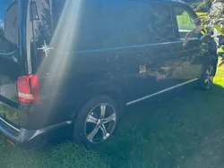 Schwarz Gebraucht 2010 VW T5 Highline Van | 18.500 € (Etwas zu teuer)