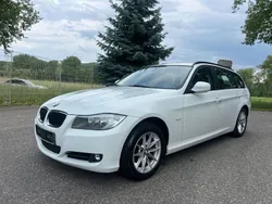 Weiß Gebraucht 2011 BMW 320 Comfort Edition Kombi | 3.990 € (Guter Preis)