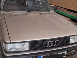 Gold Gebraucht 1985 Audi 90 Limousine | 9.799 €
