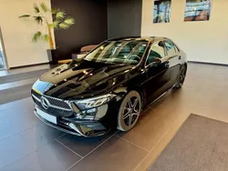 Schwarz Gebraucht 2024 Mercedes A200 AMG Limousine | 32.500 € (Fairer Preis)