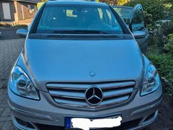 Silber Gebraucht 2007 Mercedes B170 Van / Kleinbus | 3.500 € (Superpreis)
