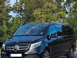 Schwarz Gebraucht 2020 Mercedes V300 Edition Van / Kleinbus | 41.800 € (Guter Preis)
