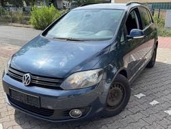 Blau Gebraucht 2010 VW Golf Plus Cross Team Van / Kleinbus | 1.999 € (Guter Preis)