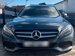 Grau Gebraucht 2015 Mercedes C220 Kombi | 15.450 € (Etwas zu teuer)