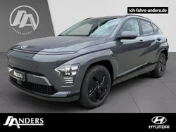 Grau Neu 2025 Hyundai Kona Trend SUV | 37.290 € (Etwas zu teuer)