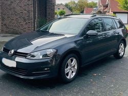 Grau Gebraucht 2014 VW Golf VII Comfortline Kombi | 7.399 € (Guter Preis)