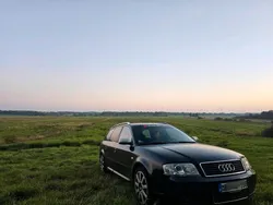 Blau Gebraucht 2002 Audi A6 Kombi | 2.650 € (Etwas zu teuer)